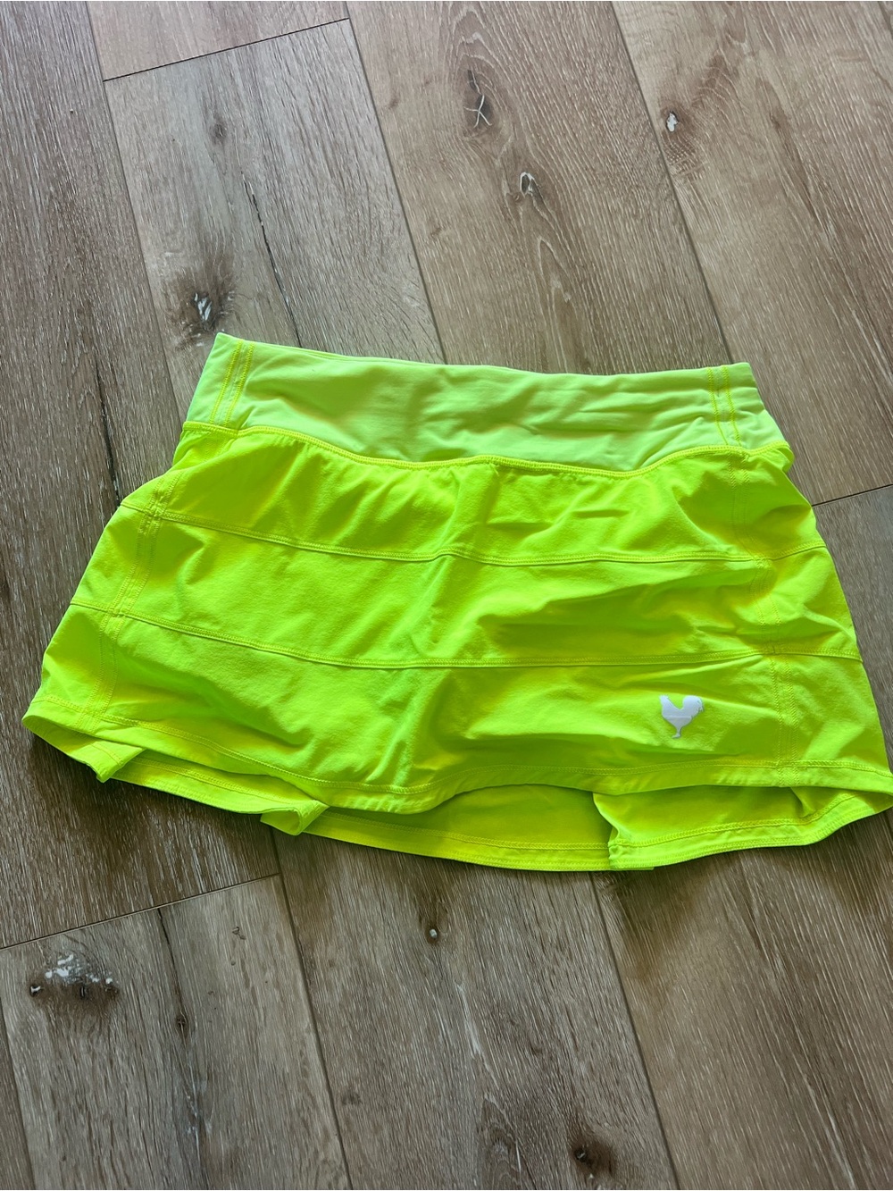 lululemon athletica Women's Neon Lime pace rival skort